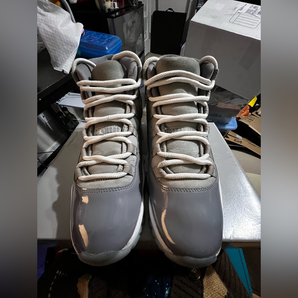 Jordan 11 Cool Grey Sz 8